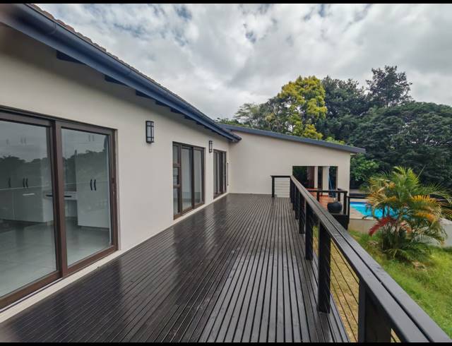 4 BEDROOM HOUSE FOR SALE IN BEREA WEST